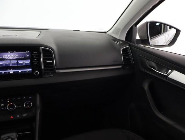 Škoda Karoq  1.0 TSI Style