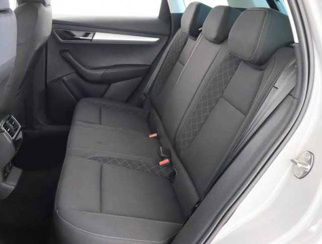 Škoda Karoq  1.0 TSI Style