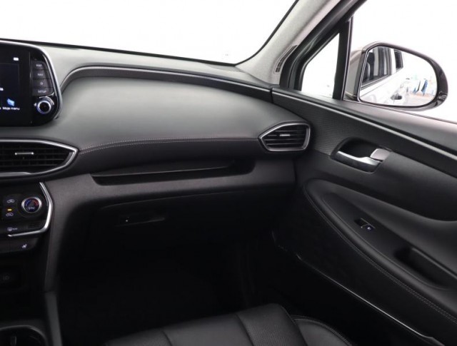Hyundai Santa Fe  2.2 CRDi 