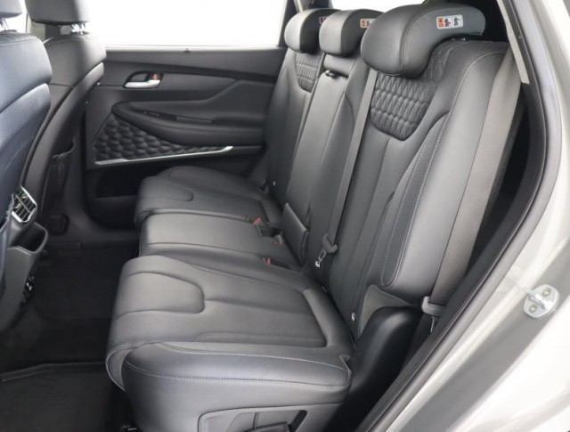 Hyundai Santa Fe  2.2 CRDi 
