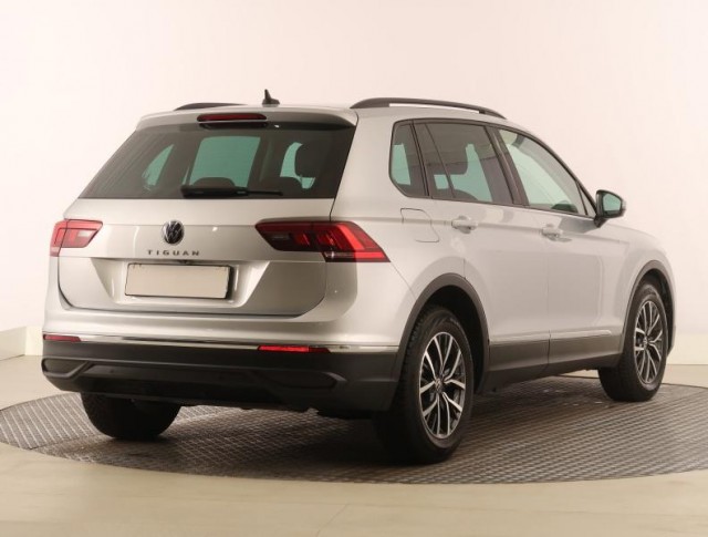 Volkswagen Tiguan  1.5 TSI Life