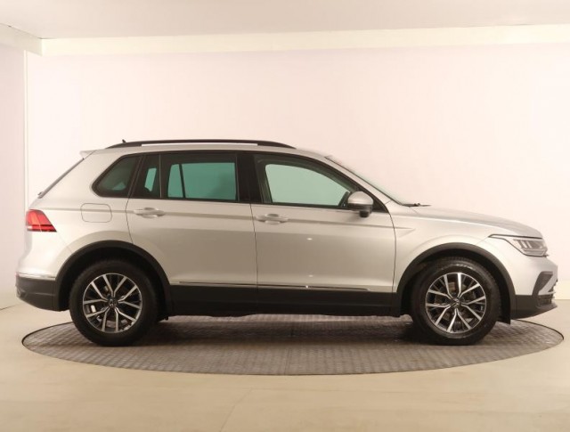 Volkswagen Tiguan  1.5 TSI Life