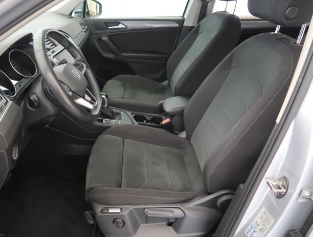 Volkswagen Tiguan  1.5 TSI Life