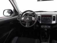 Mitsubishi Outlander  2.4 MIVEC 