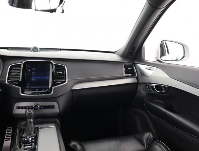 Volvo XC90  D5 AWD R-Design
