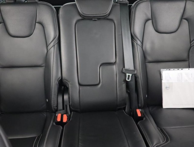 Volvo XC90  D5 AWD R-Design
