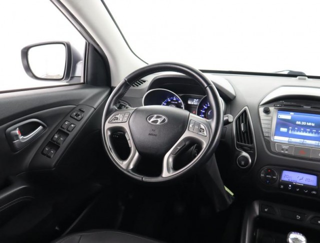 Hyundai ix35  1.6 GDI 
