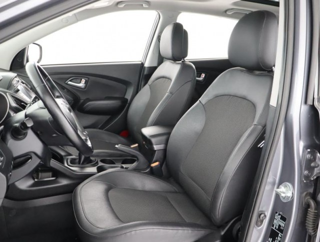 Hyundai ix35  1.6 GDI 