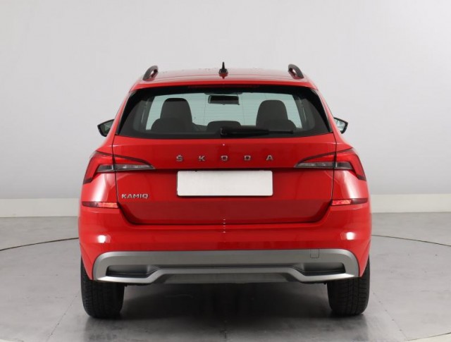 Škoda Kamiq  1.0 TSI Ambition