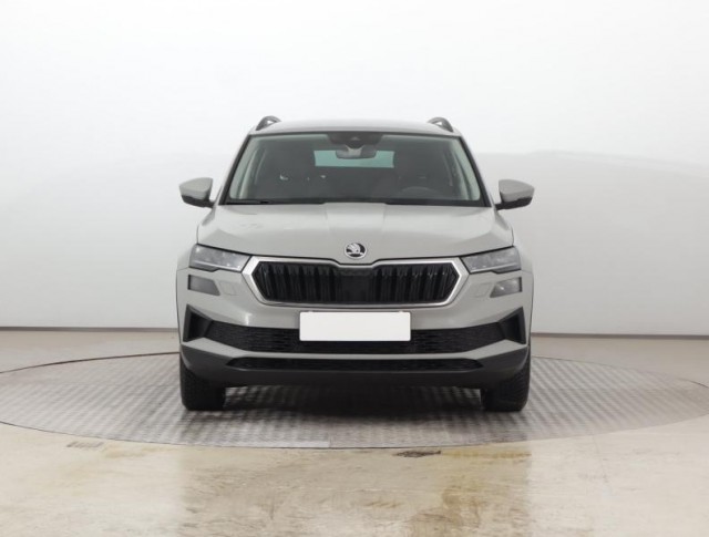 Škoda Karoq  1.5 TSI Fresh
