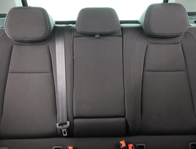 Škoda Karoq  1.5 TSI Fresh