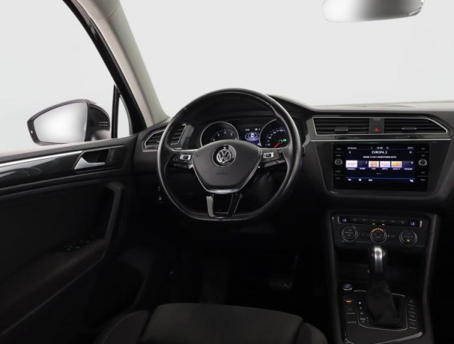 Volkswagen Tiguan  1.5 TSI R-Line