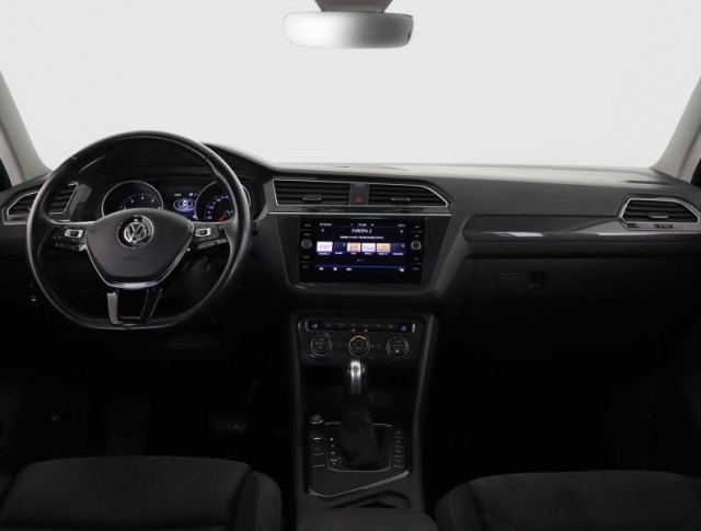 Volkswagen Tiguan  1.5 TSI R-Line