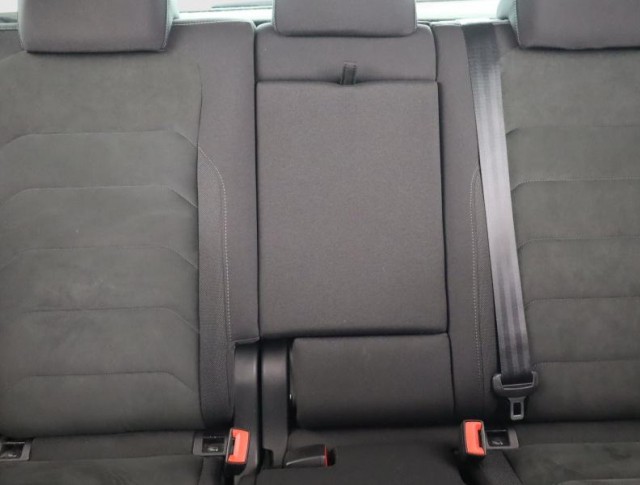 Volkswagen Tiguan  1.5 TSI R-Line