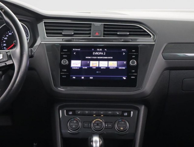 Volkswagen Tiguan  1.5 TSI R-Line