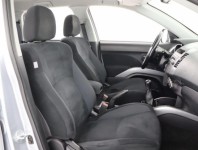 Mitsubishi Outlander  2.4 MIVEC 