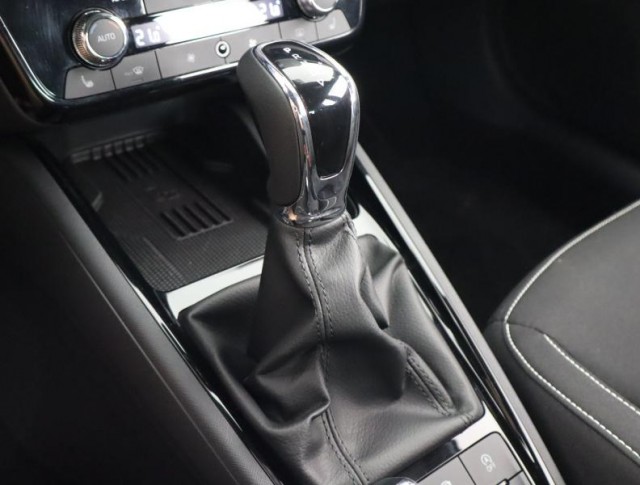 Škoda Kamiq  1.0 TSI Monte Carlo
