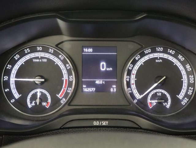 Škoda Karoq  1.6 TDI Active