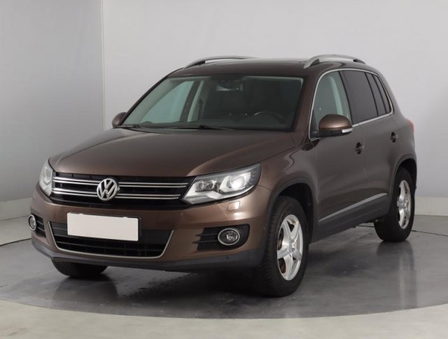 Volkswagen Tiguan  2.0 TDI Sport