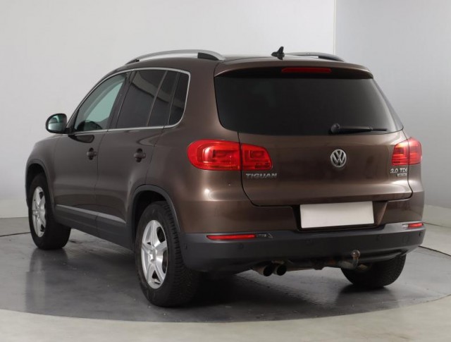 Volkswagen Tiguan  2.0 TDI Sport