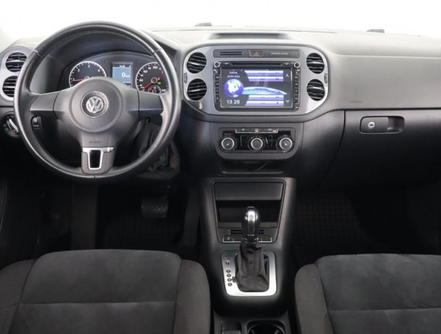 Volkswagen Tiguan  2.0 TDI Sport