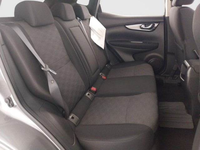 Nissan Qashqai  1.2 DIG-T 