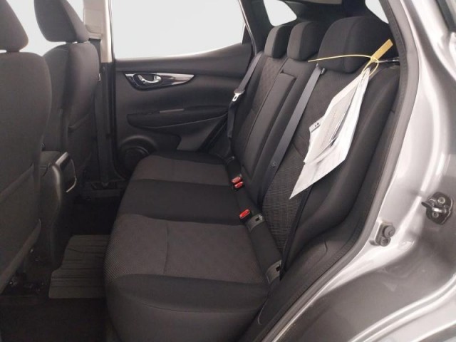 Nissan Qashqai  1.2 DIG-T 
