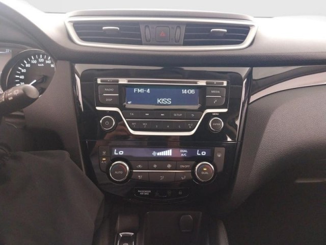 Nissan Qashqai  1.2 DIG-T 