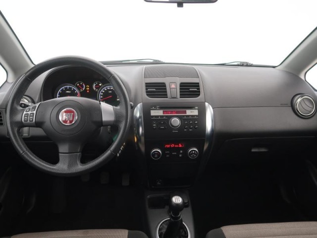 Fiat Sedici  1.6 