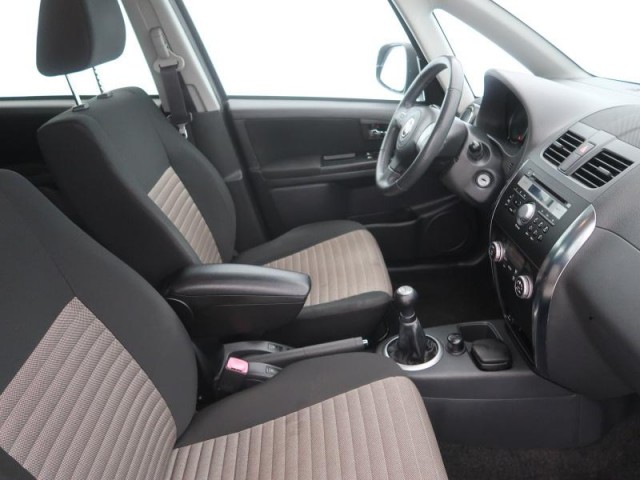 Fiat Sedici  1.6 