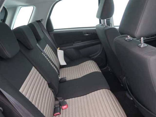 Fiat Sedici  1.6 