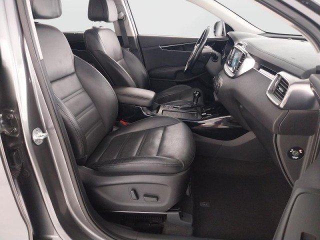 Kia Sorento  2.2 CRDi 