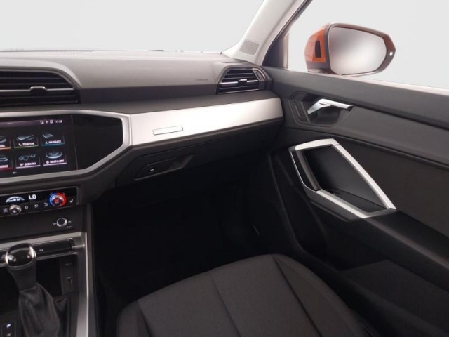 Audi Q3  35 TFSI basis