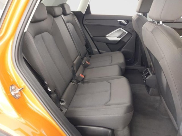 Audi Q3  35 TFSI basis