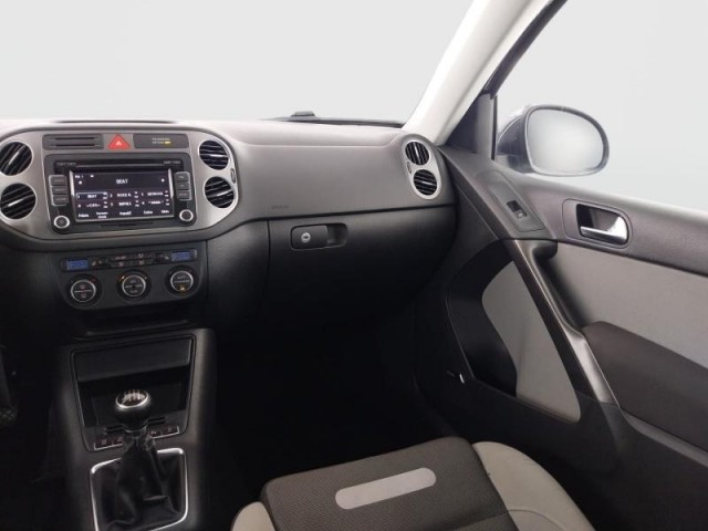 Volkswagen Tiguan  2.0 TSI 