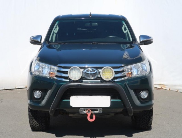 Toyota Hilux  2.4 D-4D 