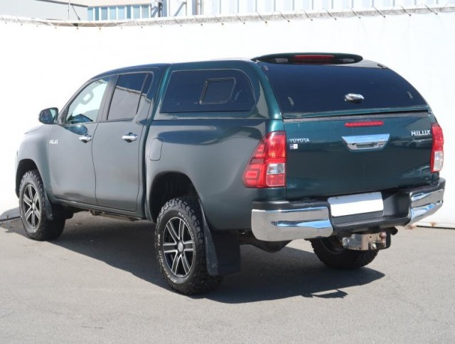 Toyota Hilux  2.4 D-4D 