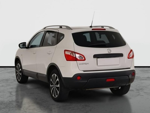 Nissan Qashqai  1.6 