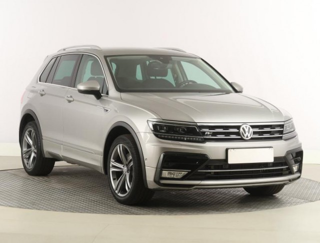 Volkswagen Tiguan  2.0 TSI R-Line