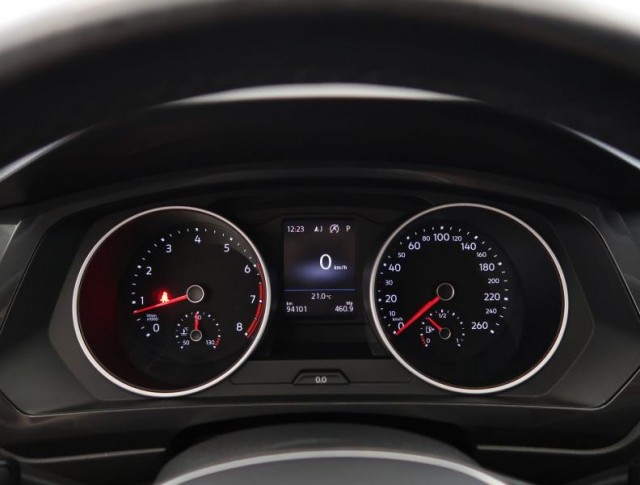 Volkswagen Tiguan  2.0 TSI R-Line