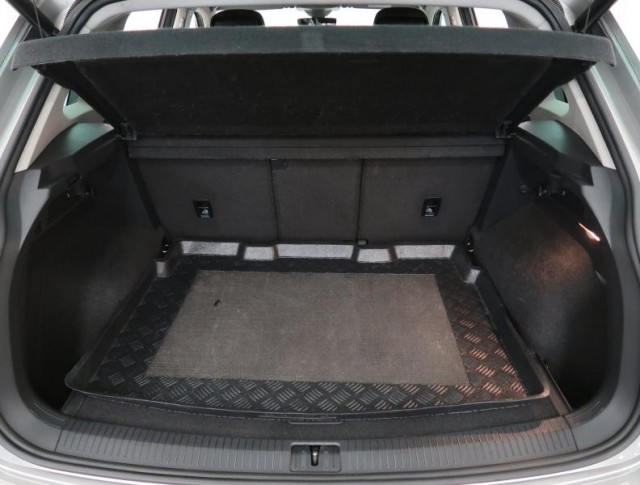Volkswagen Tiguan  2.0 TSI R-Line