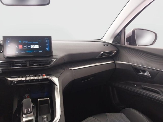 Peugeot 5008  PureTech 130 