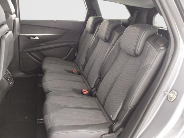 Peugeot 5008  PureTech 130 