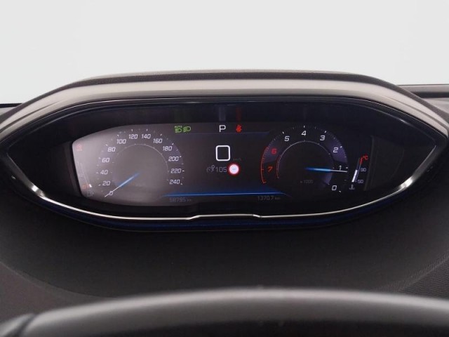 Peugeot 5008  PureTech 130 