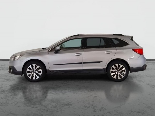 Subaru Outback  2.0 D Executive
