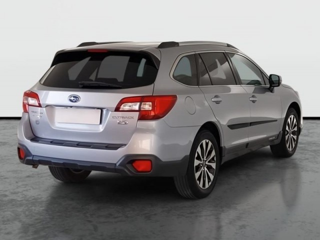 Subaru Outback  2.0 D Executive