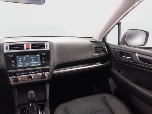 Subaru Outback  2.0 D Executive