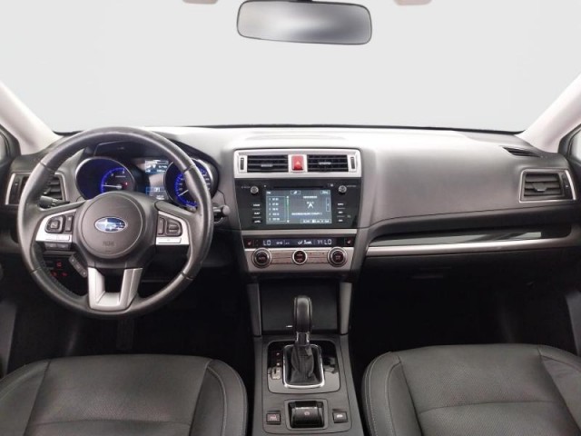 Subaru Outback  2.0 D Executive