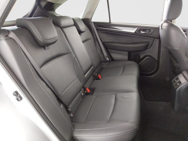 Subaru Outback  2.0 D Executive