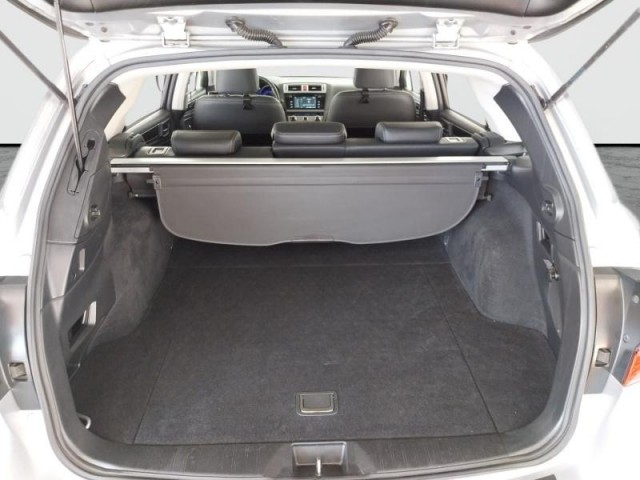 Subaru Outback  2.0 D Executive
